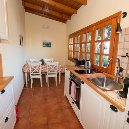 Villa Rina Deluxe And Cottage Porto Ceresio Zewnętrze zdjęcie
