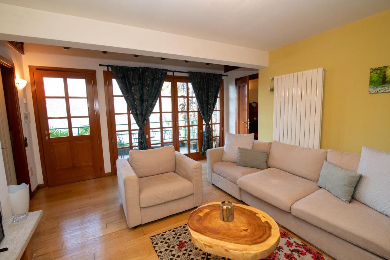 Villa Rina Deluxe And Cottage Porto Ceresio Zewnętrze zdjęcie