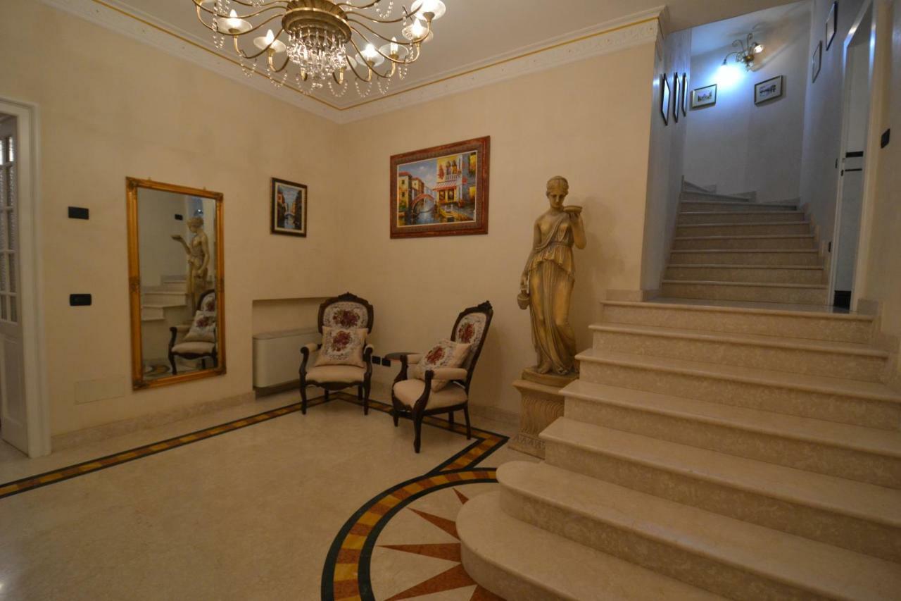 Villa Rina Deluxe And Cottage Porto Ceresio Zewnętrze zdjęcie