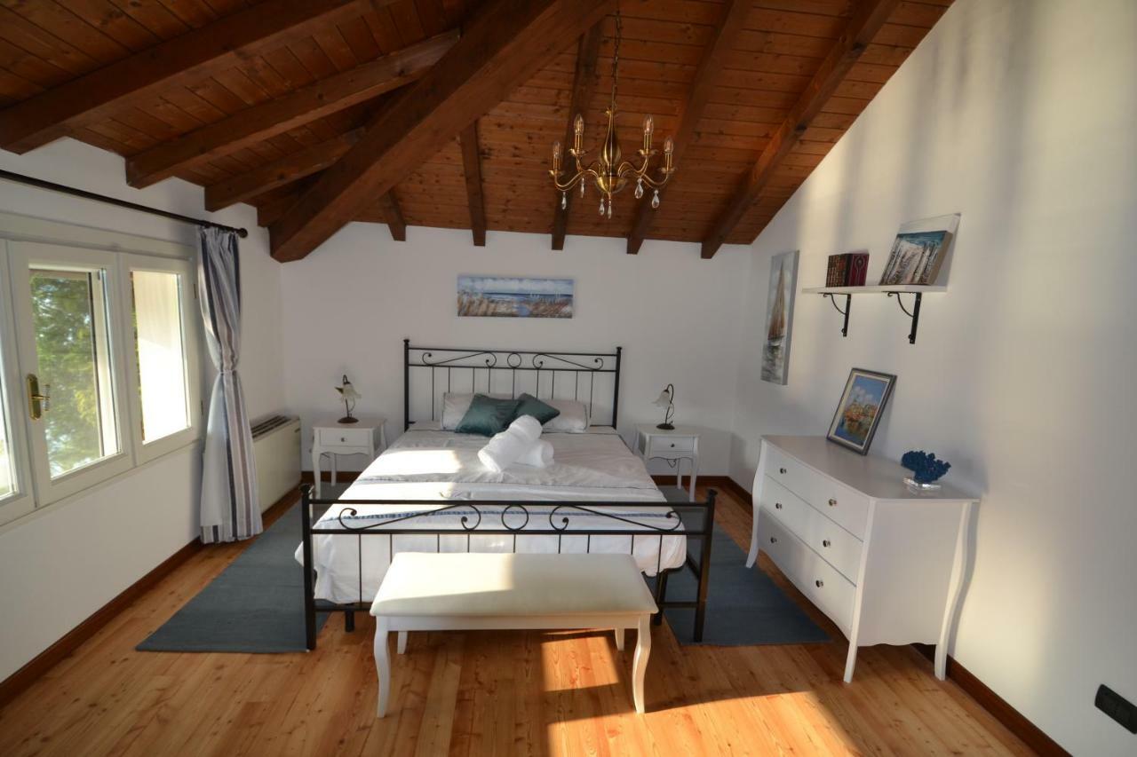 Villa Rina Deluxe And Cottage Porto Ceresio Zewnętrze zdjęcie